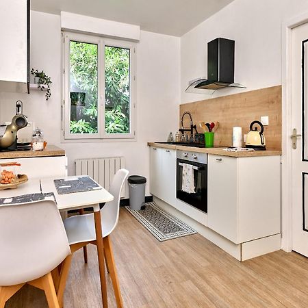 Agreable Studio En Hyper Centre Nevers Bagian luar foto